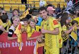 Wellington Phoenix are set to lose their popular and prolific goalscoring star Oskar Zawada. (Masanori Udagawa/AAP PHOTOS)